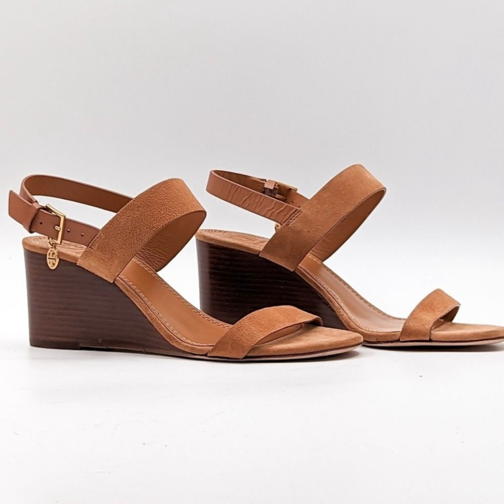 Tory Burch Women Mini Logo Benton 65mm buckle brown leather wedge. Size 8  NIB